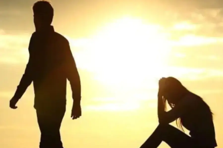 Relationship-couple-difficulties-2